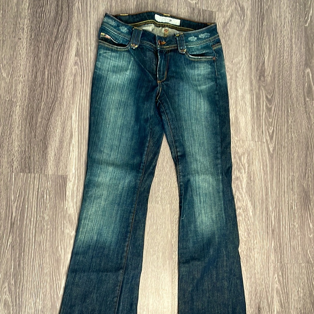 Joe’s jeans, size 28, dark denim mid waisted